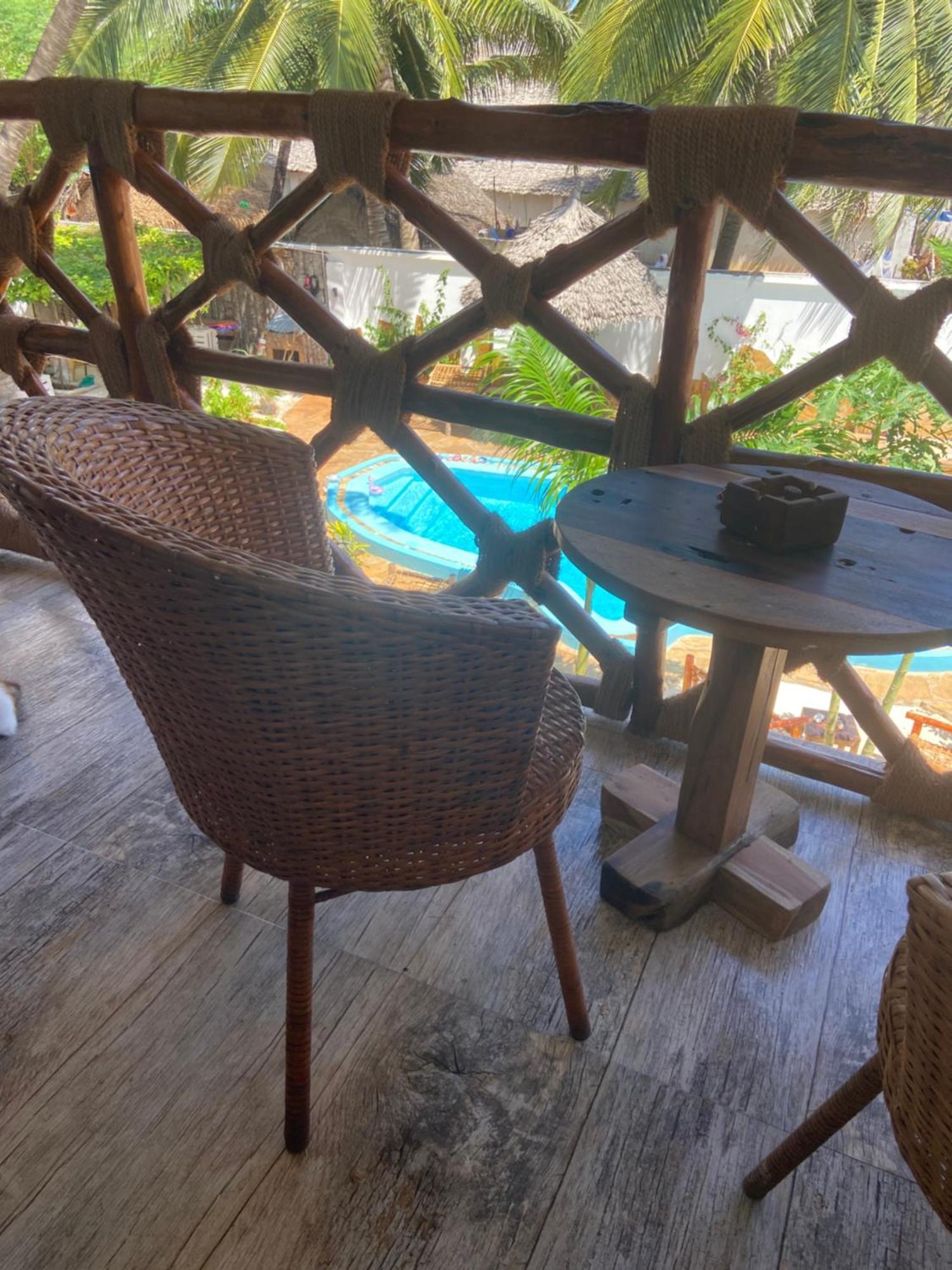 Bed and Breakfast Waka Waka Pwani Mchangani Esterno foto