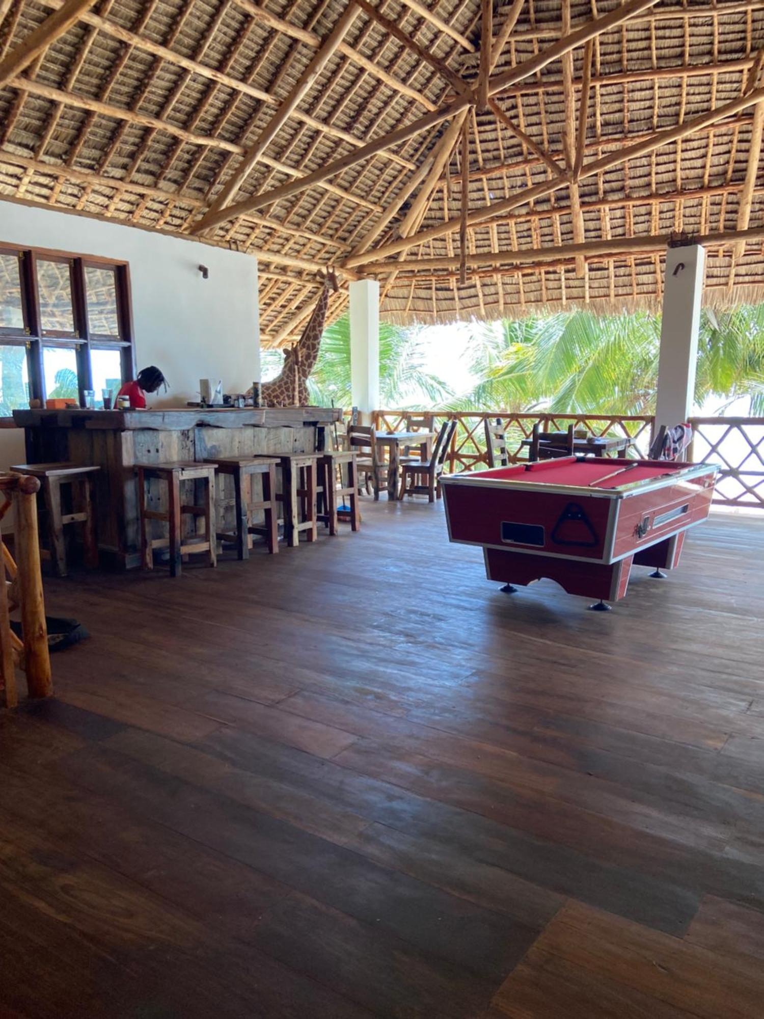 Bed and Breakfast Waka Waka Pwani Mchangani Esterno foto