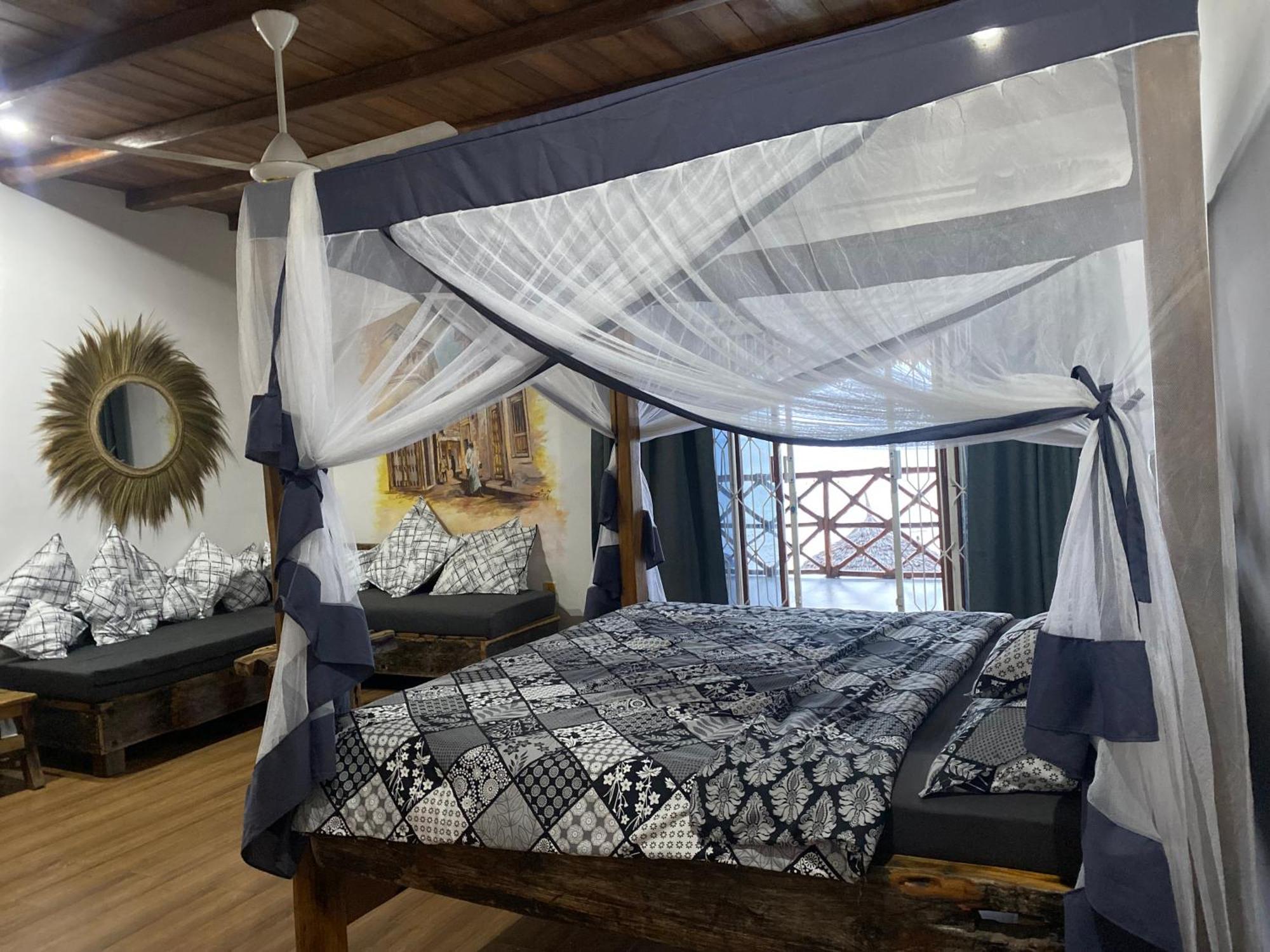 Bed and Breakfast Waka Waka Pwani Mchangani Esterno foto