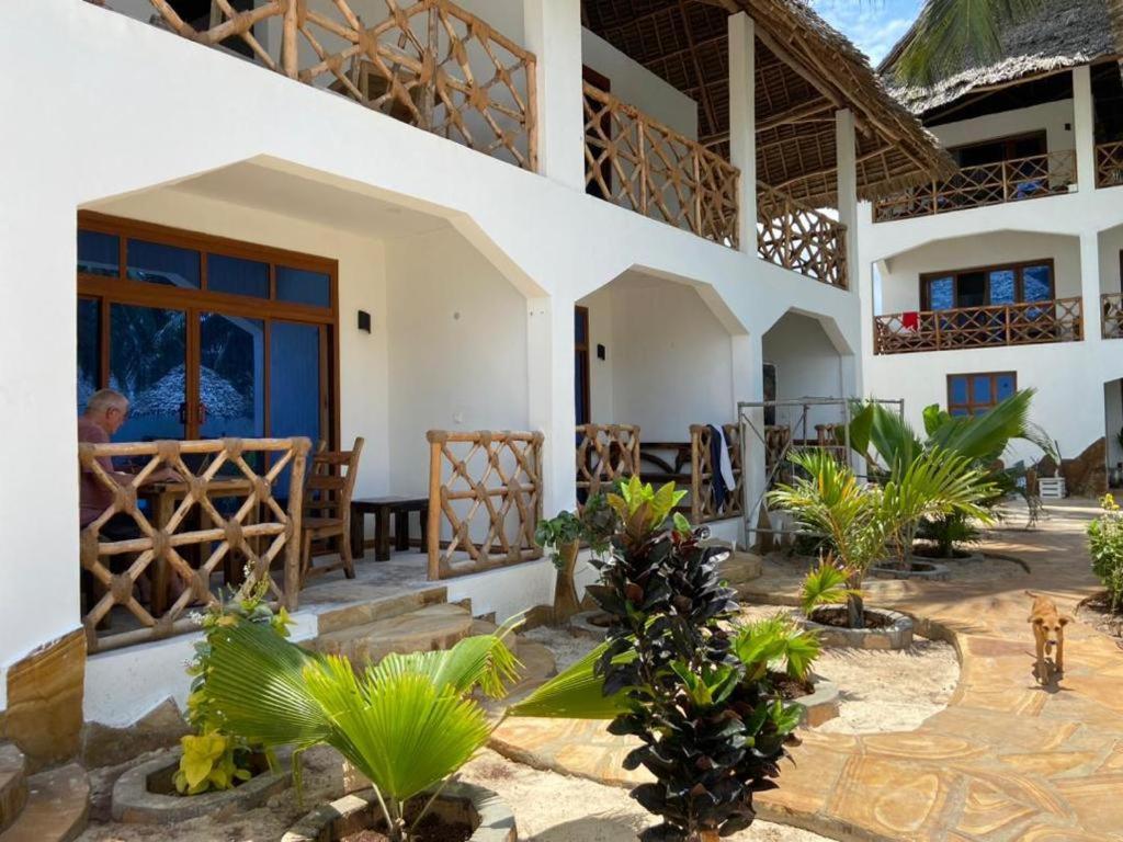 Bed and Breakfast Waka Waka Pwani Mchangani Esterno foto